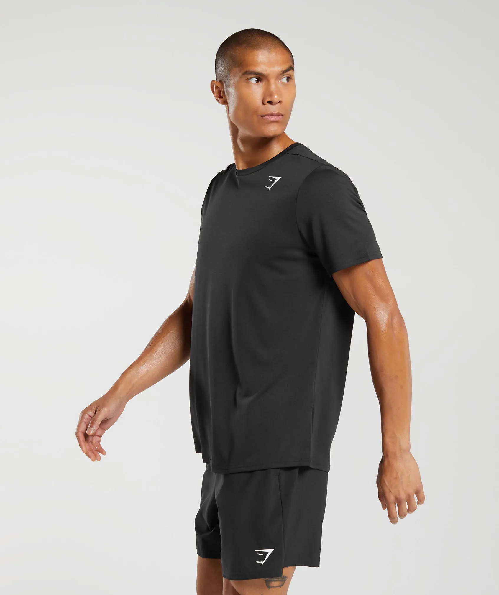 Gymshark Arrival Regular Fit T-Shirt - Black